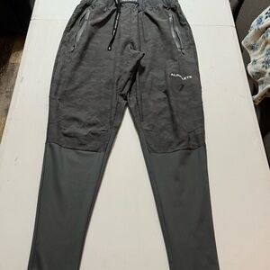 Alphalete Men's Two-Tone Gray Joggers